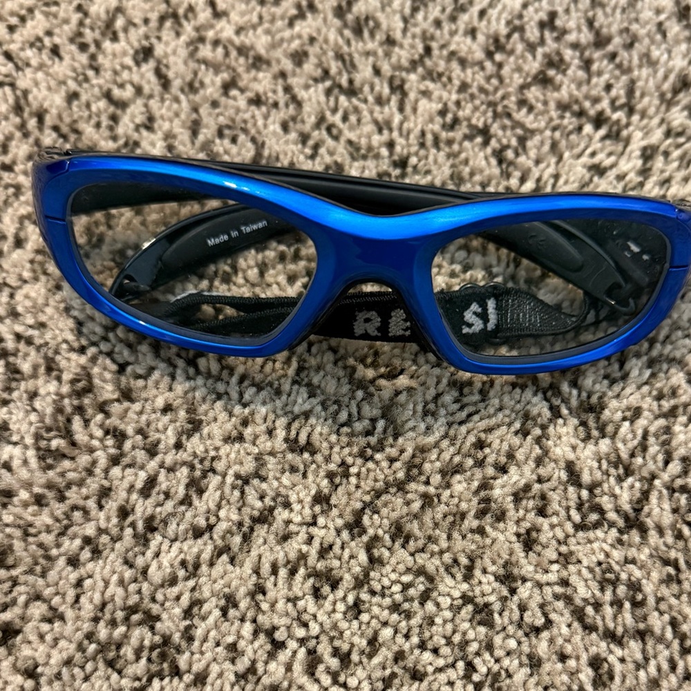 Boys EUC sport glasses